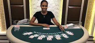 Studio casino langsung dewa999 dengan dealer profesional dan meja bermain berkualitas tinggi